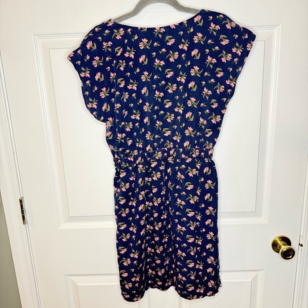 Patagonia W's June Lake Dress Navy with Pink Floral Pattern Size XS GUC - Picture 5 of 8